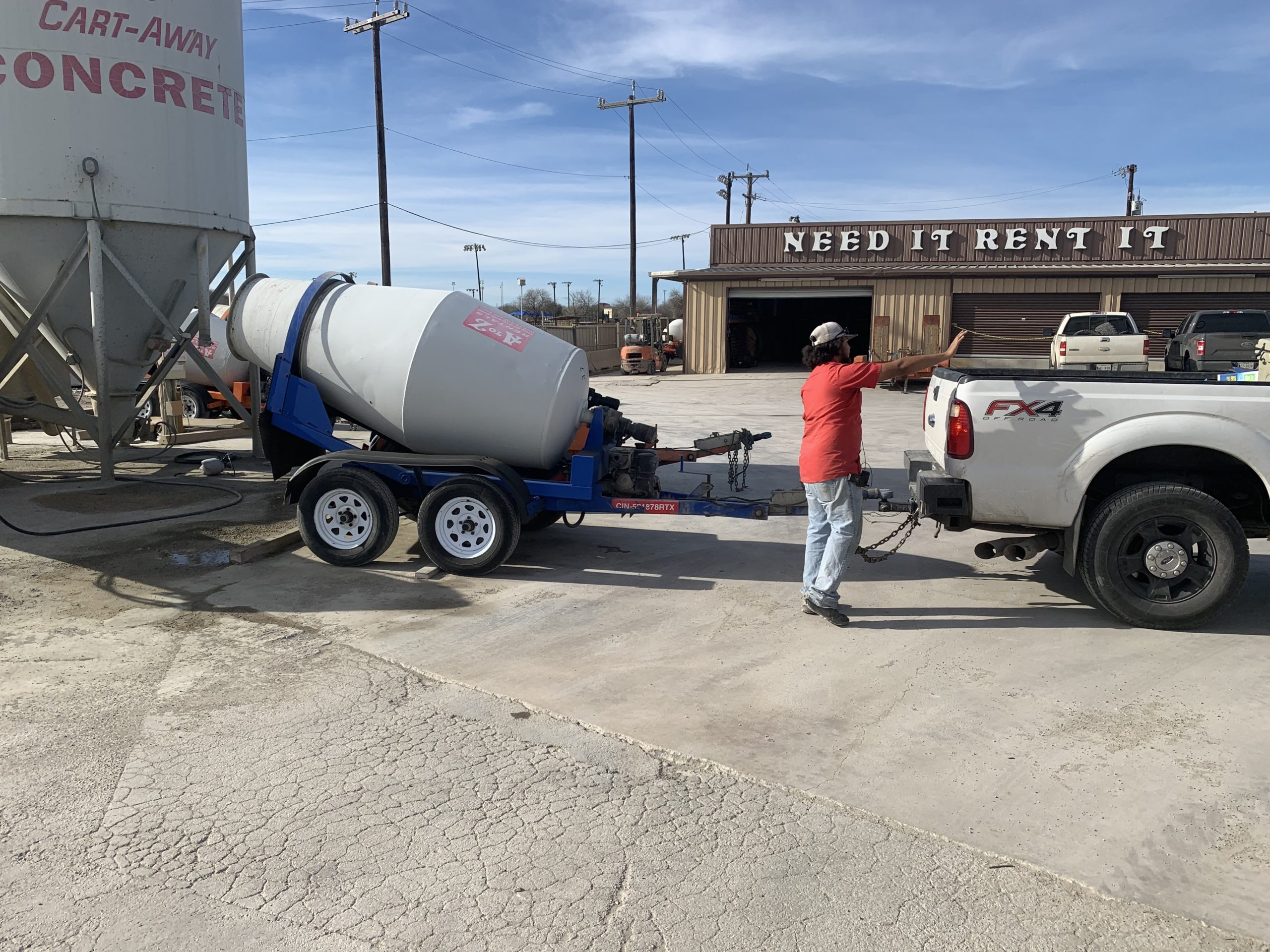 1-yard concrete mixer attaching