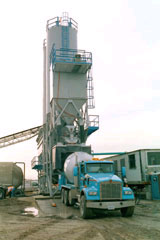 Ready-mixed concrete batch plant image